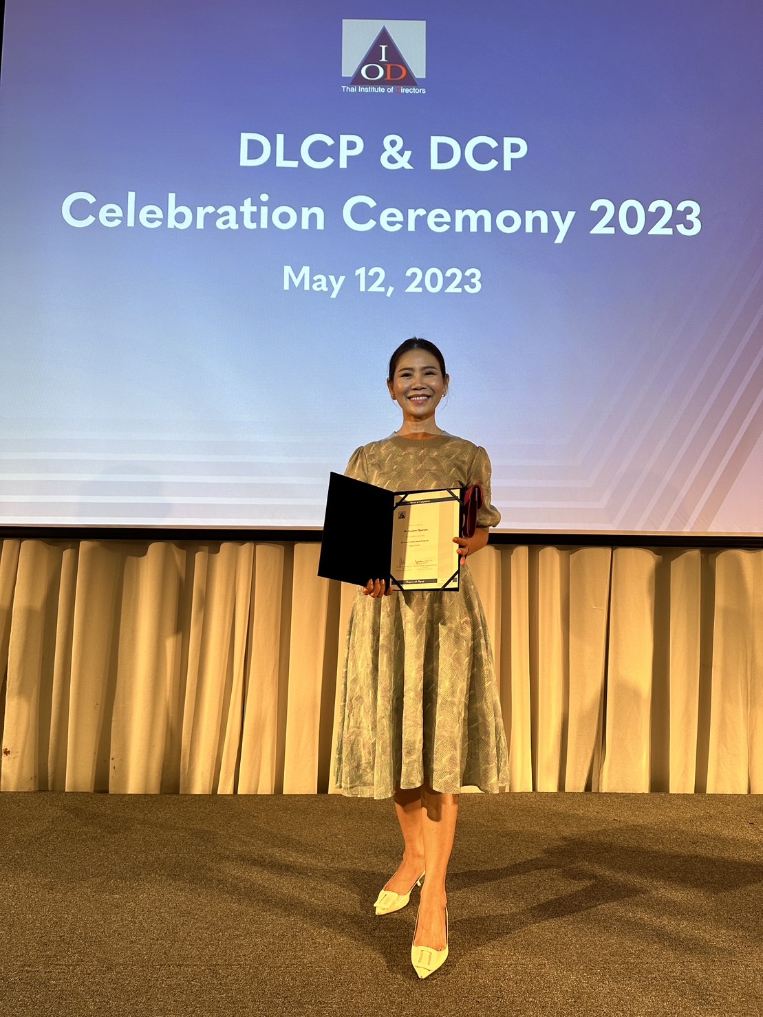 เดอร์ โรมา ฟราแกรนซ์ฯ รับประกาศนียบัตรหลักสูตร Director Certification Program (DCP) รุ่นที่ 331/2023 และ 332/2023 จากสมาคมส่งเสริมสถาบันกรรมการบริษัทไทย (IOD)